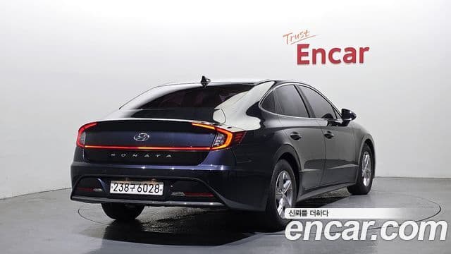 Hyundai Sonata (DN8) 2