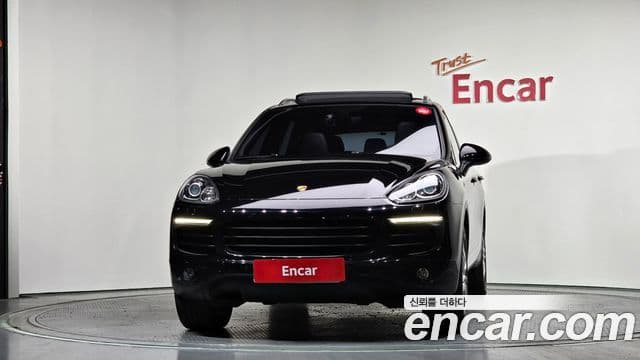 Porsche New Cayenne 3