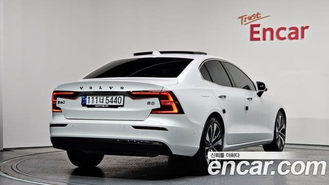 Volvo S60 3rd Gen 2