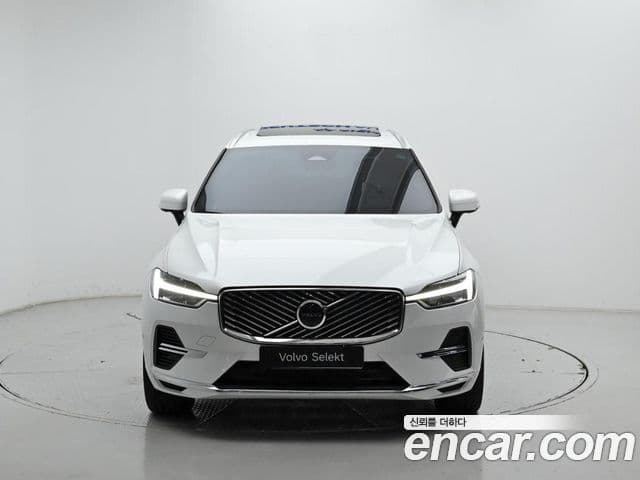 Volvo XC60 2nd Gen 3