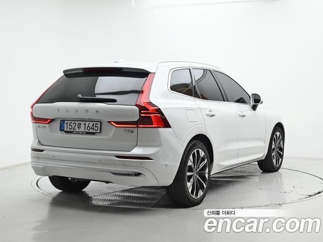 Volvo XC60 2nd Gen 2