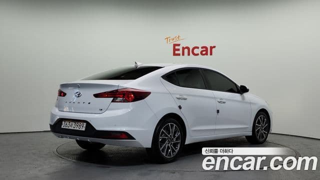 Hyundai The New Avante AD 2
