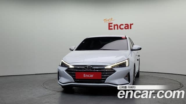 Hyundai The New Avante AD 3