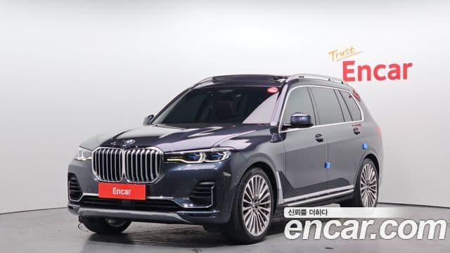BMW X7 (G07)