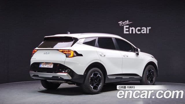Kia The New Sportage 5th Gen Hybrid 2