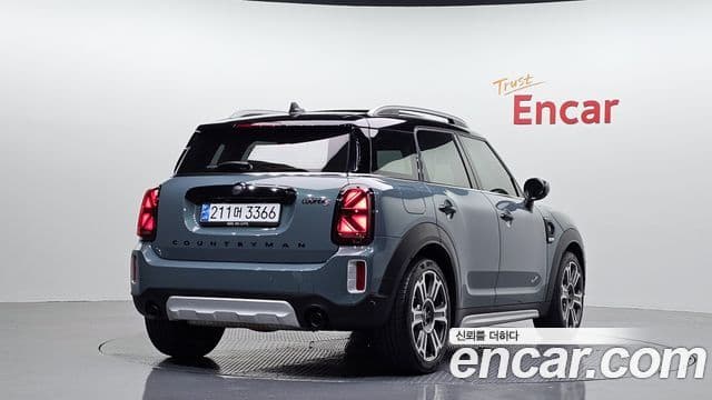 MINI Cooper S Countryman 2
