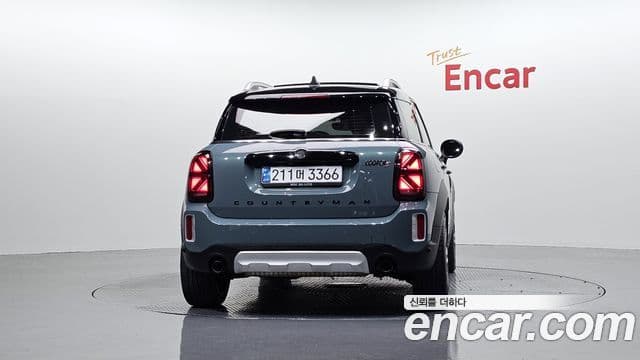 MINI Cooper S Countryman 4