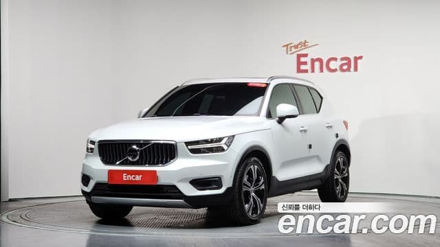 Volvo XC40 1