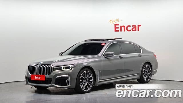 BMW 7 Series (G11)
