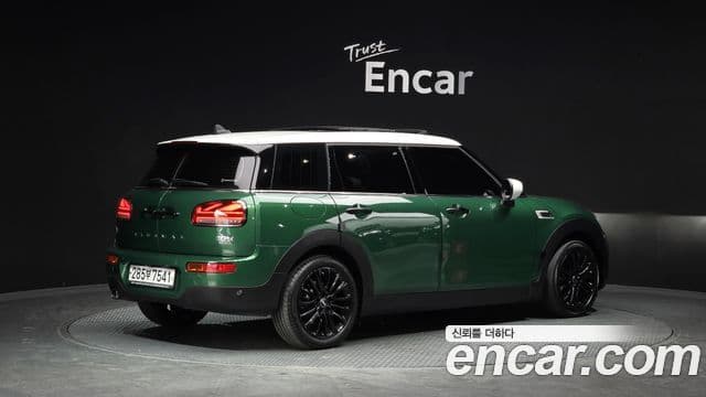 MINI Cooper Clubman 2