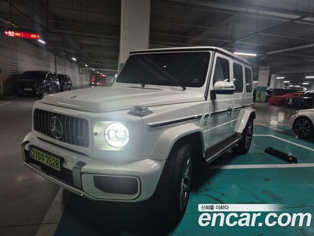 Mercedes-Benz G-Class W465 2