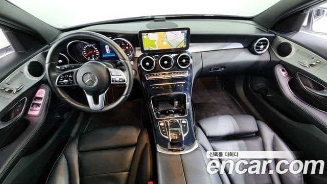 Mercedes-Benz C-Class W205 4