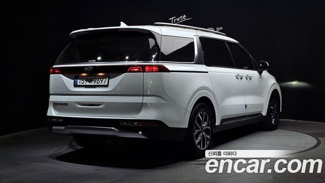 Kia Carnival 4th Gen 2