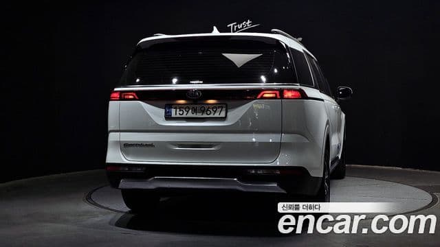Kia Carnival 4th Gen 4