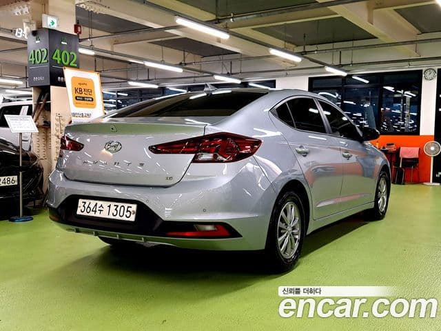 Hyundai The New Avante AD 2