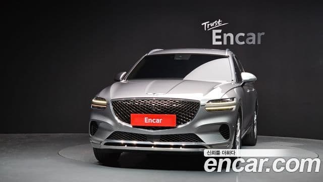 Genesis GV70 3