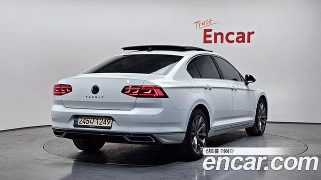 Volkswagen Passat GT (B8) 2