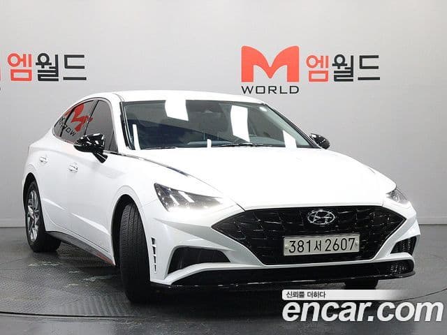 Hyundai Sonata (DN8) 2