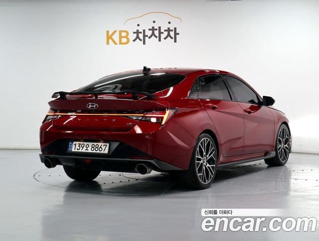 Hyundai Avante (CN7) 2
