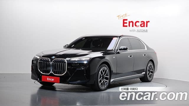 BMW 7 Series (G70) — 1