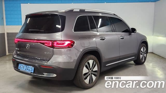 Mercedes-Benz EQB X243 2