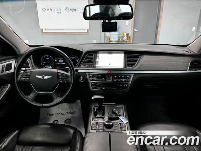 Hyundai Genesis DH 4