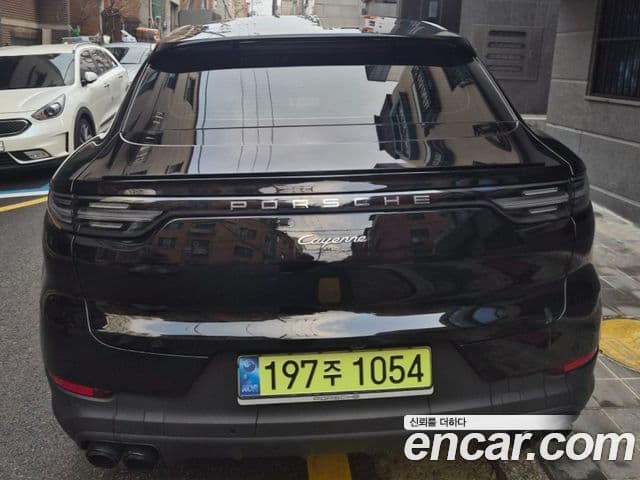 Porsche Cayenne (PO536) 4