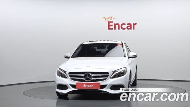 Mercedes-Benz C-Class W205 2
