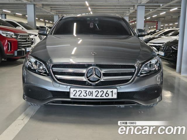Mercedes-Benz E-Class W213 2