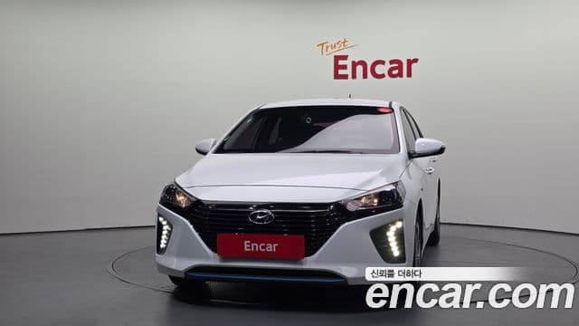 Hyundai Ioniq Hybrid 2