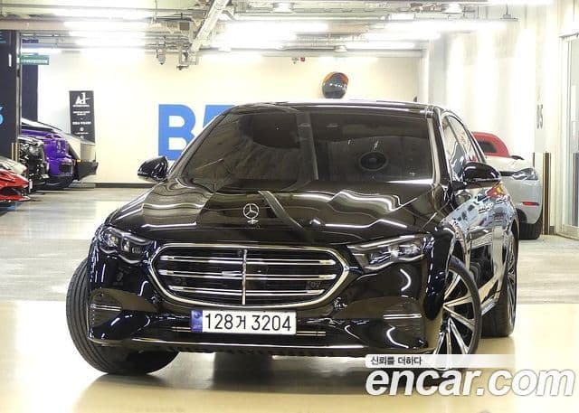 Mercedes-Benz E-Class W214