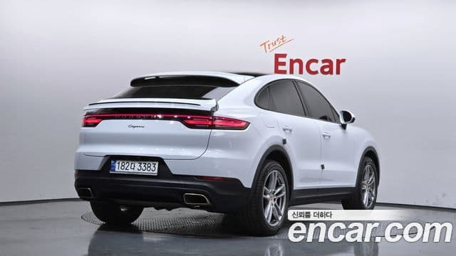 Porsche Cayenne (PO536) 2