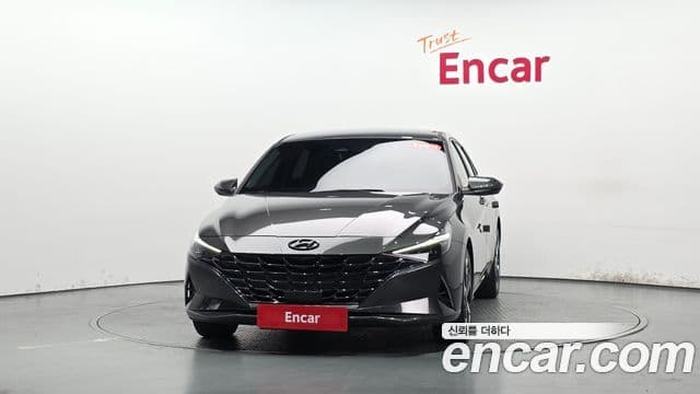 Hyundai Avante (CN7) 2