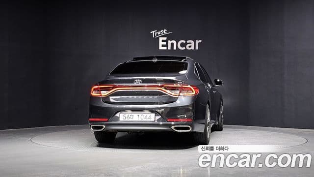Hyundai Grandeur IG 3