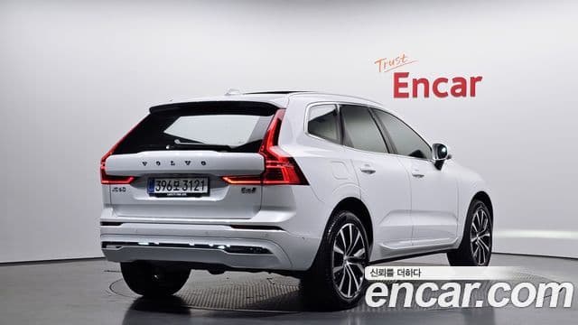 Volvo XC60 2nd Gen 2