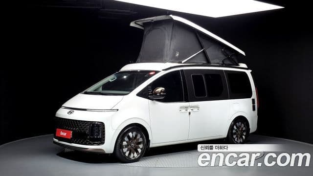 Hyundai Staria — 1