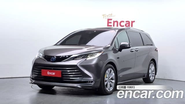 Toyota Sienna 4th Gen 1
