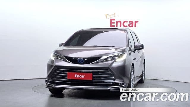 Toyota Sienna 4th Gen 3