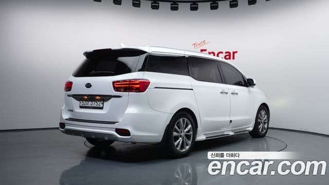 Kia The New Carnival 2