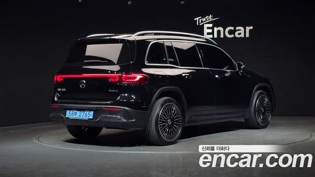 Mercedes-Benz EQB X243 2