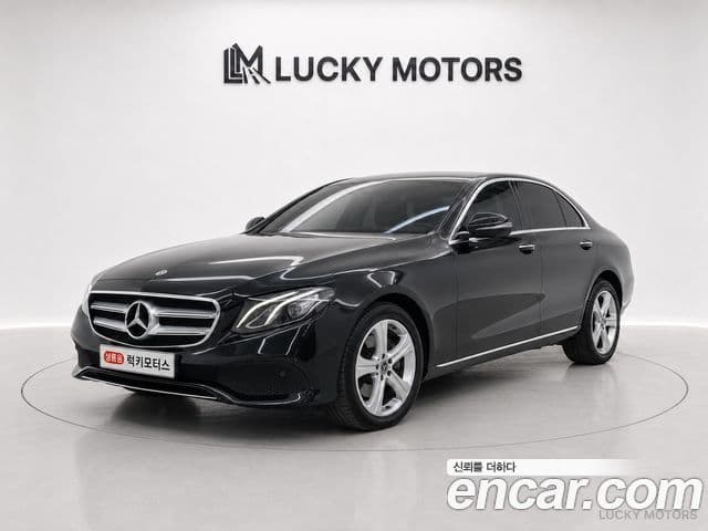 Mercedes-Benz E-Class W213 1