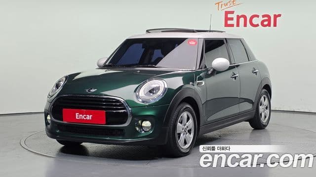 MINI Cooper D 1