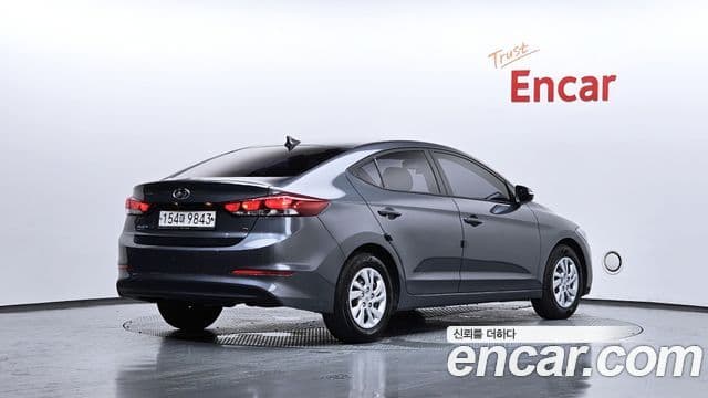 Hyundai Avante AD 2