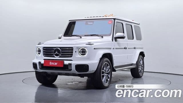 Mercedes-Benz G-Class W465 1