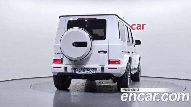 Mercedes-Benz G-Class W465 4