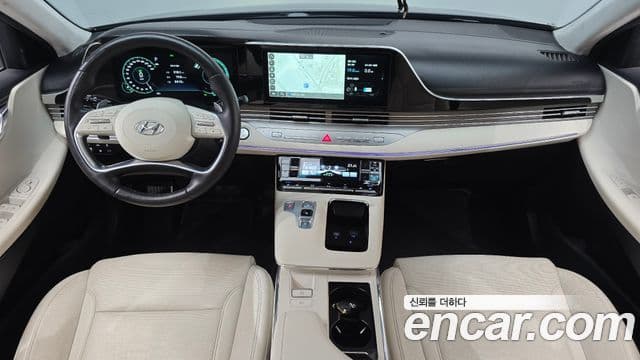 Hyundai The New Grandeur IG Hybrid 4