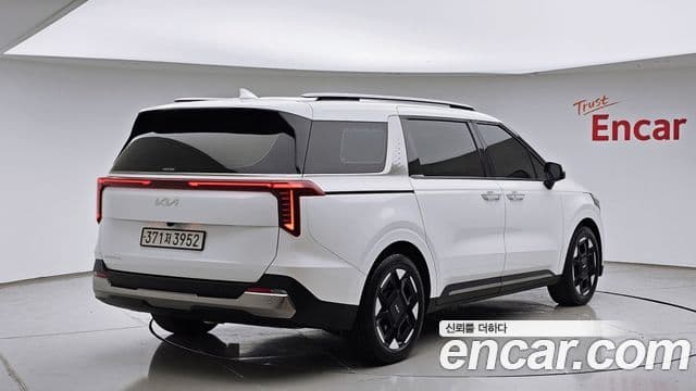 Kia The New Carnival 4th Gen 2