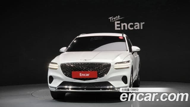 Genesis GV70 3