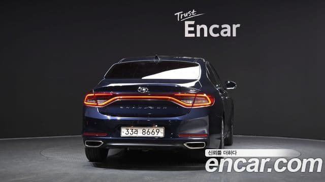 Hyundai Grandeur IG 3
