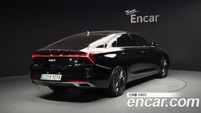Kia K8 2